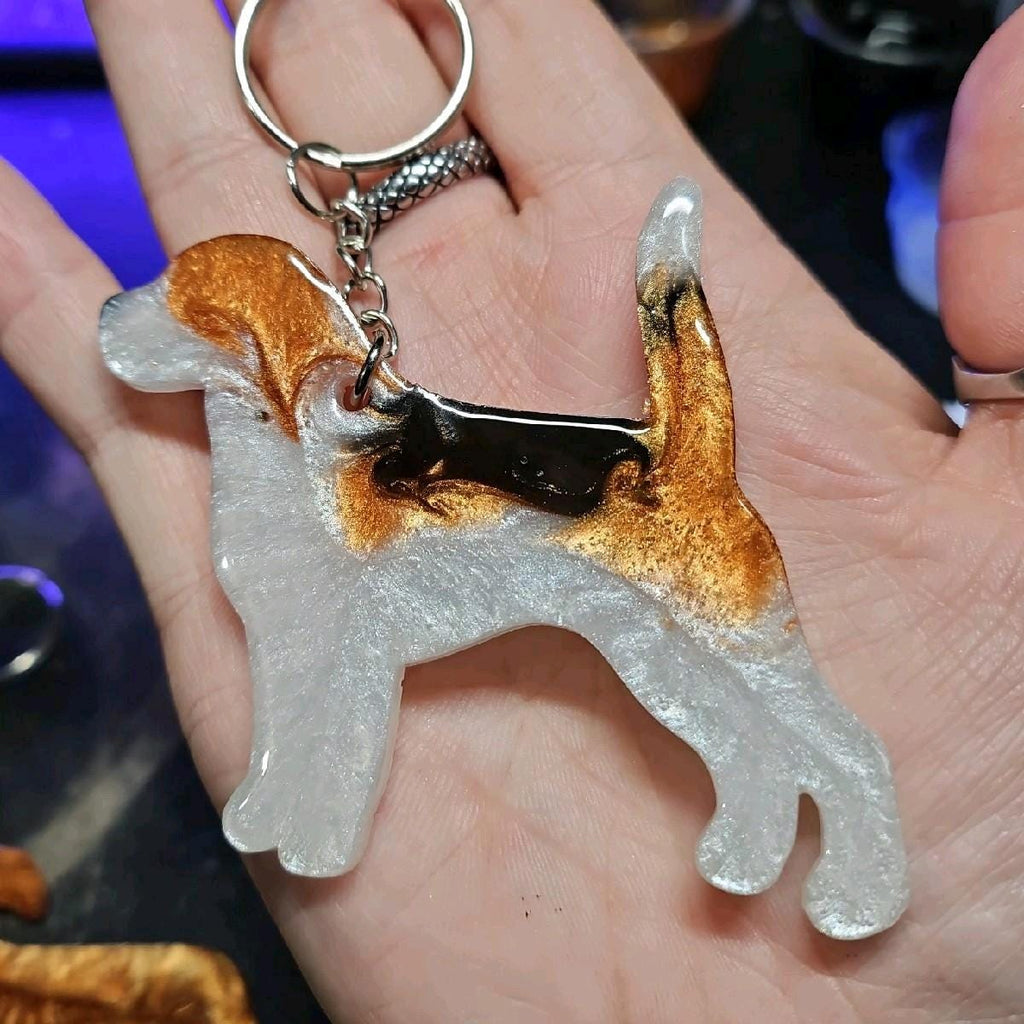 Customizable Resin Beagle - Keychain or 3D magnet (send photos or pick any color)