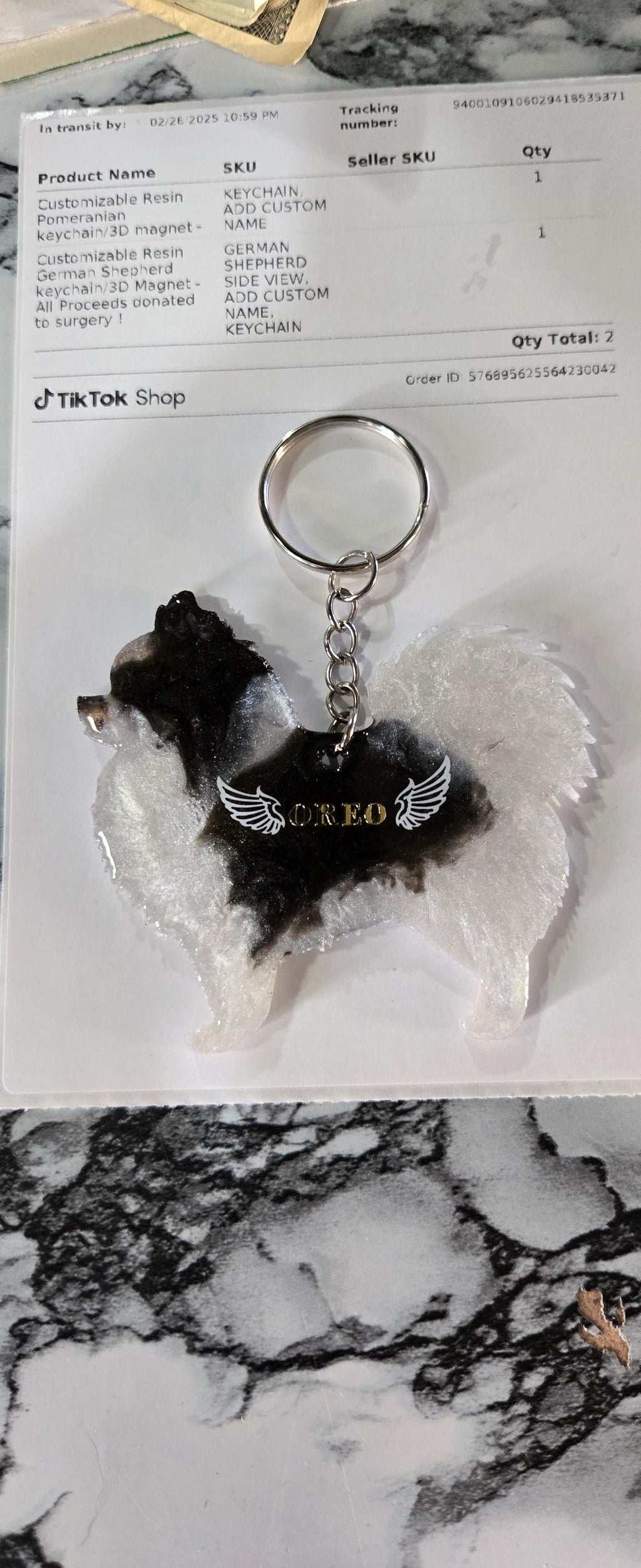 Customizable Resin Pomeranian - Keychain or 3D magnet (send photos or pick any color)