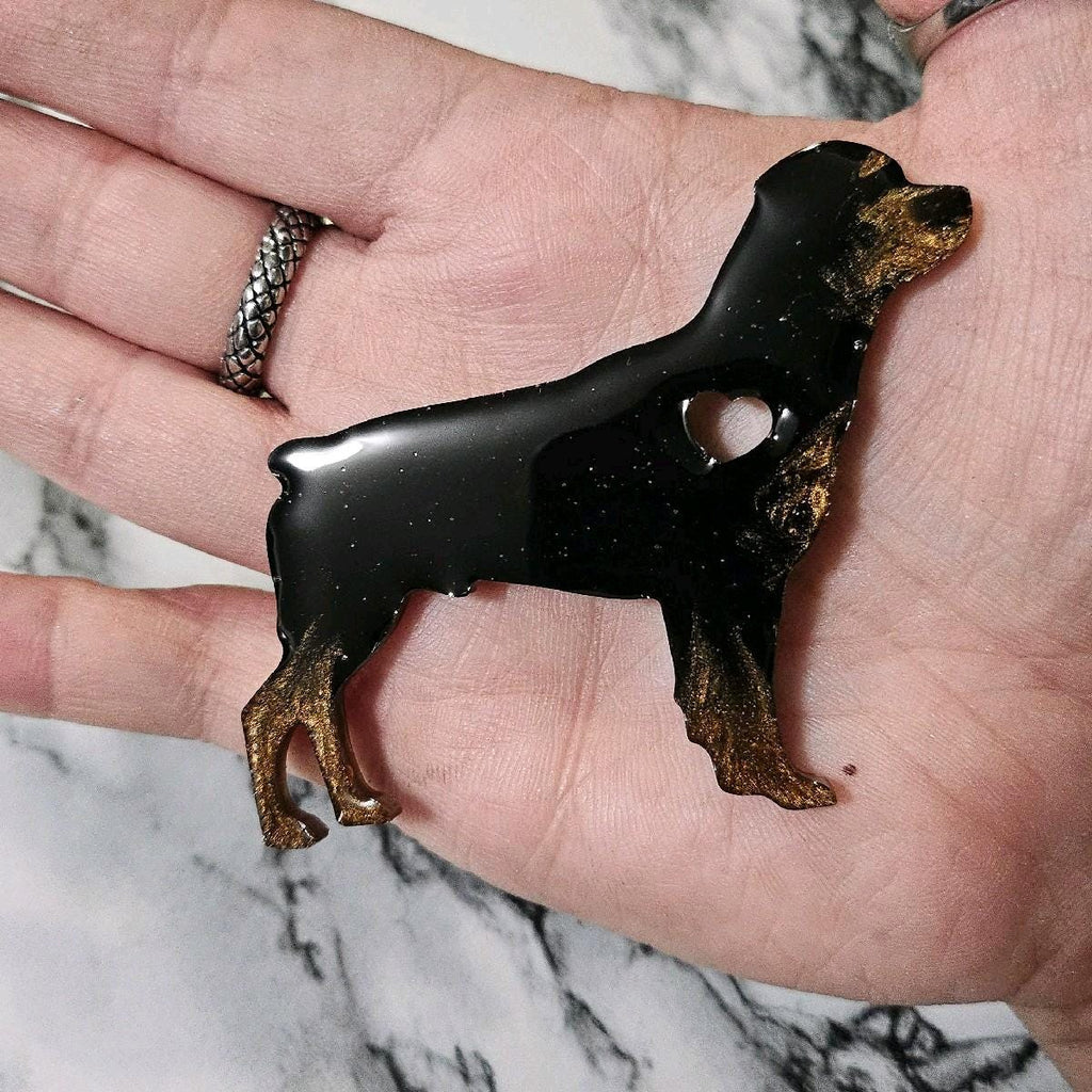 Customizable Resin Rottweiler - Keychain or 3D magnet (send photos or pick any color)
