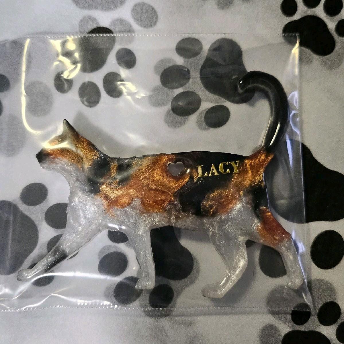 Customizable Resin CAT BREEDS - Keychain or 3D magnet (send photos or pick any color)