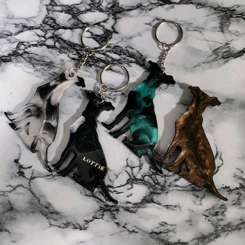 Customizable Resin Mixed Breed/General dog - Keychain or 3D magnet (send photos or pick any color)