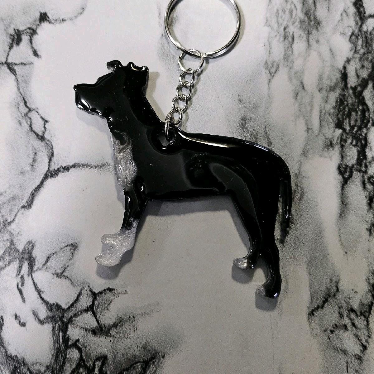 Customizable Resin Pitbull/Staffy - Keychain or 3D magnet (send photos or pick any color)