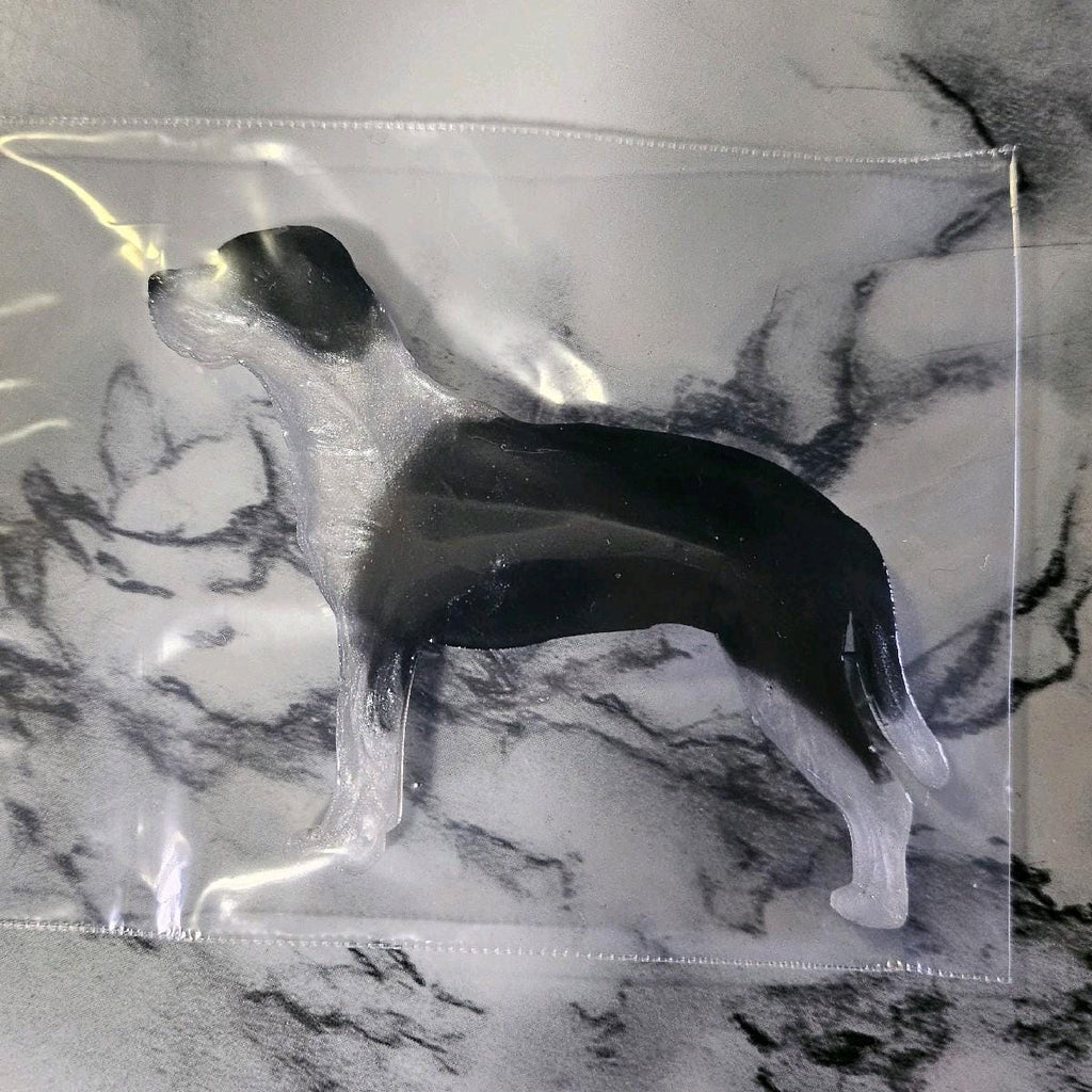 Customizable Resin Catahoula / Hunting dog- Keychain or 3D magnet (send photos or pick any color)
