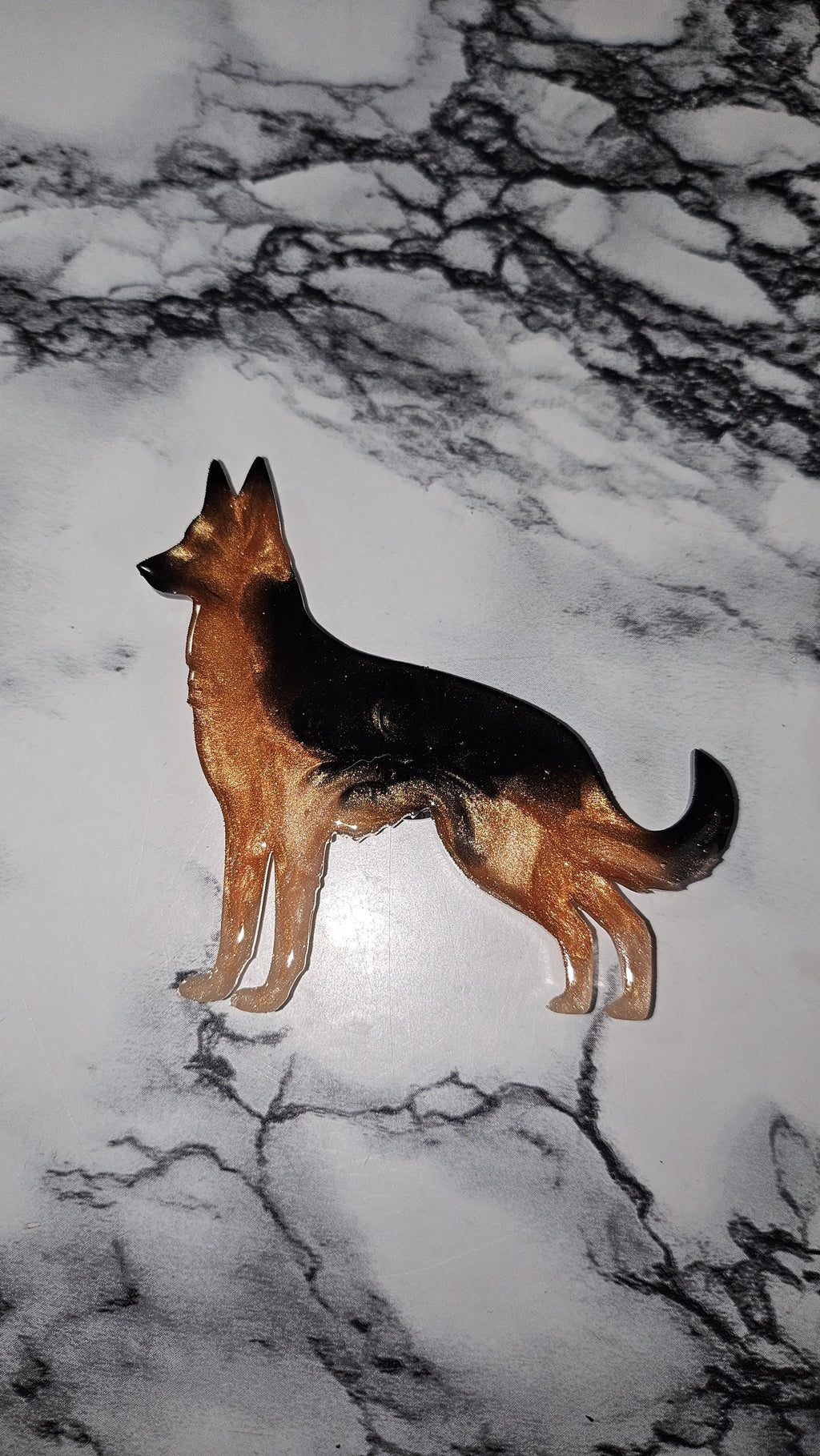 Customizable Resin German Shepherd- Keychain or 3D magnet (send photos or pick any color)