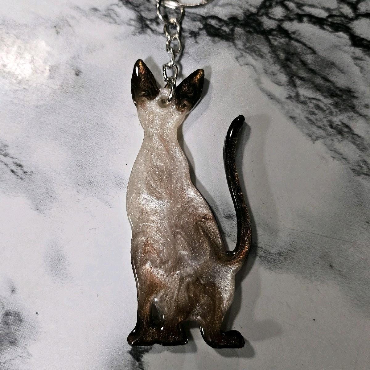 Customizable Resin CAT BREEDS - Keychain or 3D magnet (send photos or pick any color)