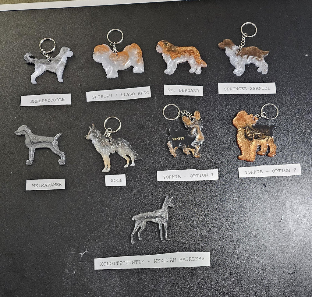 Customizable Resin (Pack of 3) BUY 2 get 1 FREEEE BOGO Bundle - Keychain or 3D magnet (send photos or pick any color)