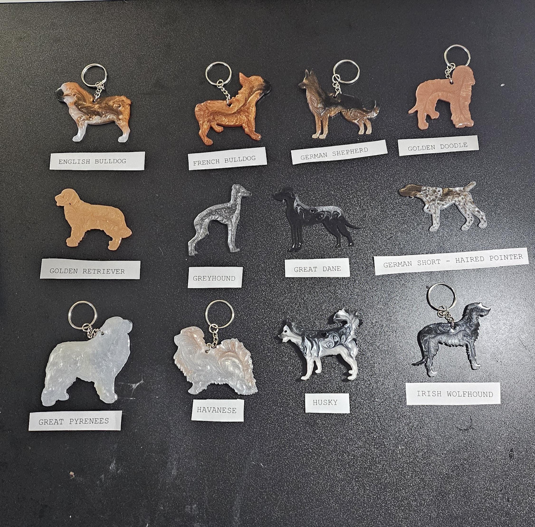Customizable Resin (Pack of 3) BUY 2 get 1 FREEEE BOGO Bundle - Keychain or 3D magnet (send photos or pick any color)