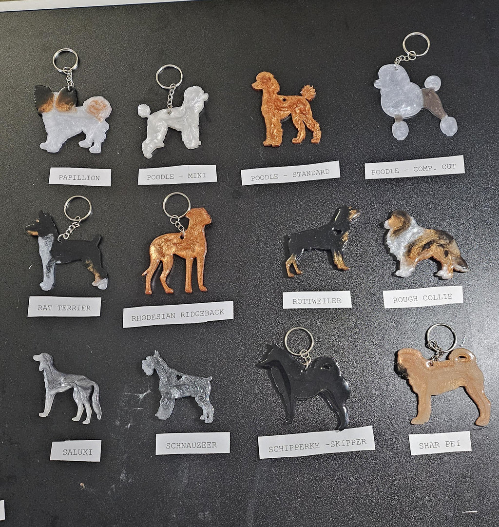 Customizable Resin (Pack of 3) BUY 2 get 1 FREEEE BOGO Bundle - Keychain or 3D magnet (send photos or pick any color)